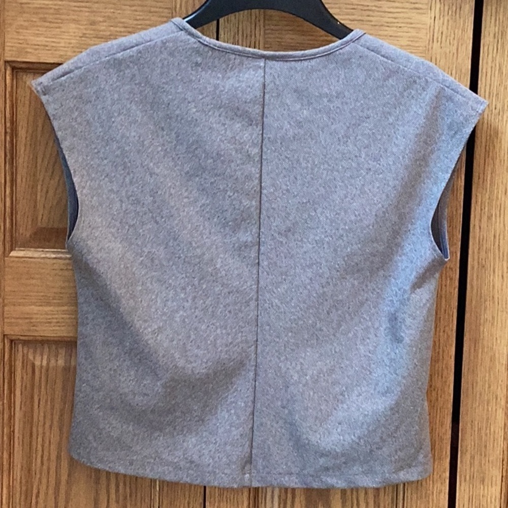 *Athleta | Bayview Ribbed Cropped Faux Wrap Top Workout Tank in Heather Grey L - Picture 3 of 8